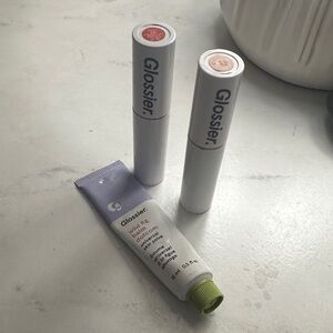 Glossier Lip Balm & Gloss bundle